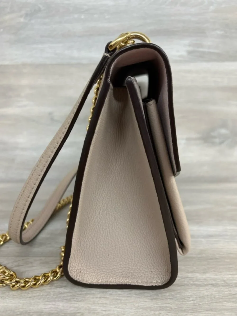 Louis Vuitton New Wave Chain Bag MM M58549 (PO1021292)